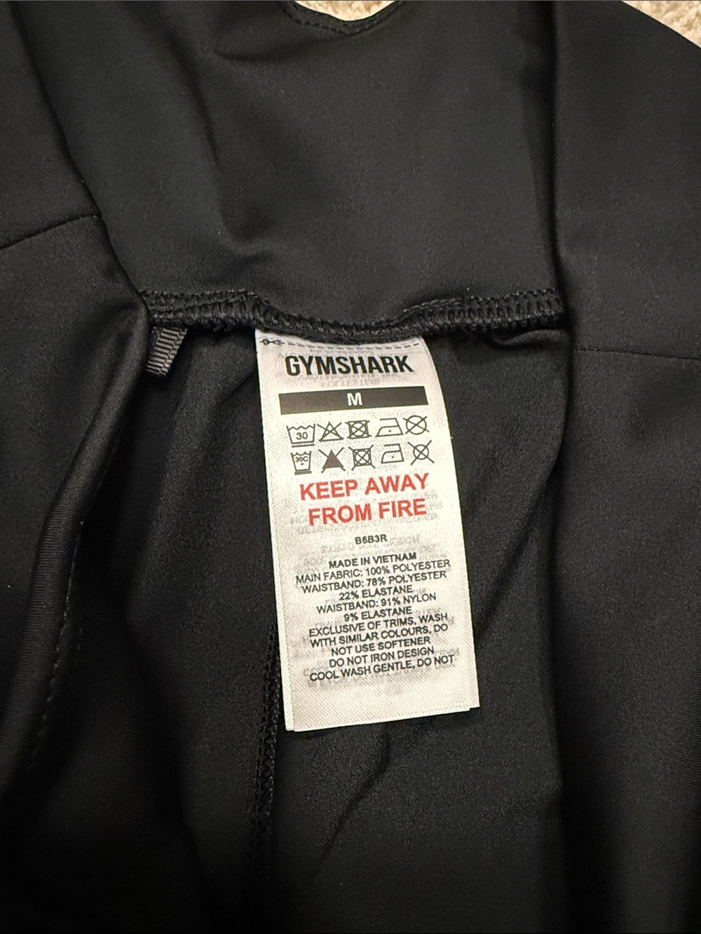 Gymshark Black Woven shorts - medium. Brand new only tried on - Picture 3 of 4
